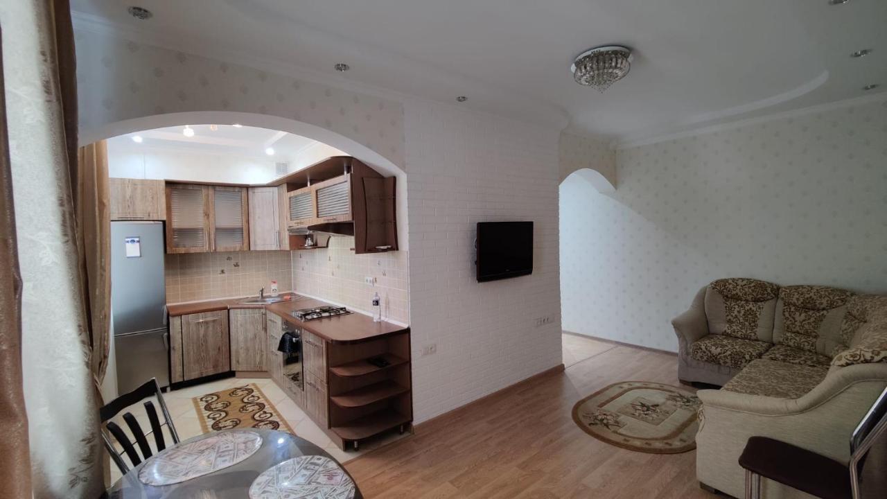 Apartament Stefan Cel Mare 64 Kiszyniów Zewnętrze zdjęcie